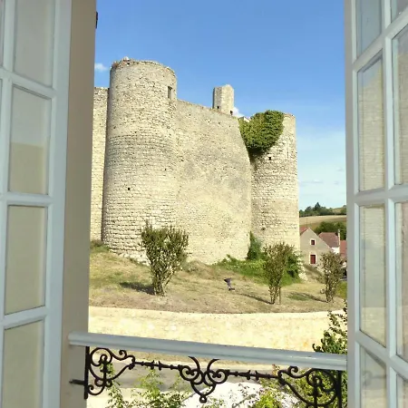 Сasa de vacaciones Maison Renovee Avec Vue Sur Chateau, Animaux Acceptes, Terrasse Panoramique - Fr-1-489-164 *
